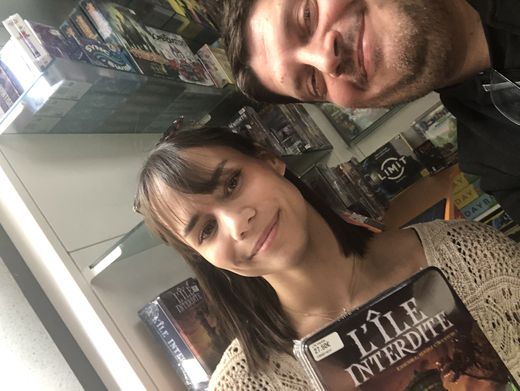 Selfie imprimé à la boutique Offline Store